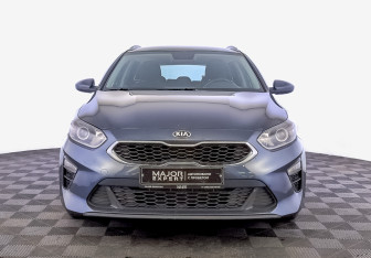 Подержанный автомобиль Kia Ceed Wagon 2020 года (2 фото)