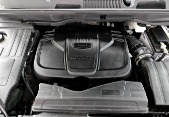 Подержанный автомобиль Geely Coolray 2022 года (9 фото)