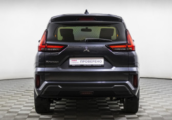 Подержанный автомобиль Mitsubishi Xpander 2023 года (6 фото)