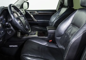 Подержанный автомобиль Lexus GX 2014 года (12 фото)