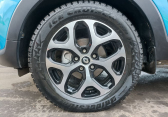 Подержанный автомобиль Renault Kaptur 2017 года (9 фото)