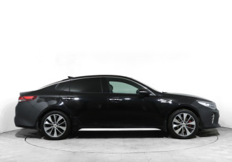 Подержанный автомобиль Kia Optima Sedan 2016 года (4 фото)