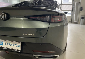 Подержанный автомобиль Changan Lamore 2024 года (8 фото)