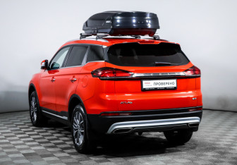 Подержанный автомобиль Geely Atlas Pro 2022 года (7 фото)