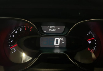 Подержанный автомобиль Renault Kaptur 2018 года (15 фото)