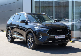 Подержанный автомобиль Haval F7 2019 года (3 фото)