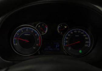 Подержанный автомобиль Suzuki SX4 Hatchback 2011 года (10 фото)