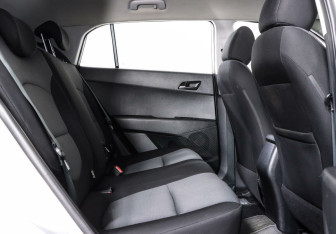 Подержанный автомобиль Hyundai Creta 2017 года (12 фото)