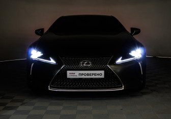 Подержанный автомобиль Lexus LC 2020 года (31 фото)