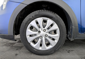 Подержанный автомобиль Kia Rio Hatchback 2021 года (18 фото)