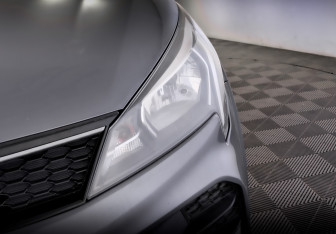 Подержанный автомобиль Kia Rio Hatchback 2021 года (17 фото)