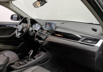Подержанный автомобиль BMW X2 2021 года (13 фото)