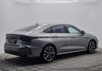 Подержанный автомобиль Chery Arrizo 8 2023 года (5 фото)