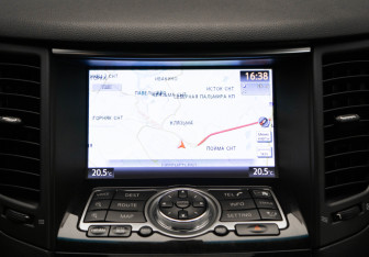 Подержанный автомобиль Infiniti FX 2012 года (24 фото)