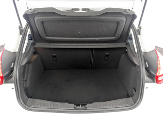 Подержанный автомобиль Ford Focus Hatchback 2019 года (10 фото)