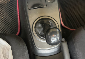 Подержанный автомобиль Mitsubishi Lancer Sedan 2007 года (16 фото)