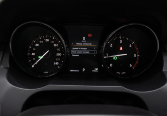 Подержанный автомобиль Land Rover Range Rover Evoque 2015 года (12 фото)