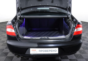 Подержанный автомобиль Skoda Superb Liftback 2010 года (9 фото)