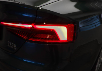 Подержанный автомобиль Audi A5 Liftback 2016 года (27 фото)