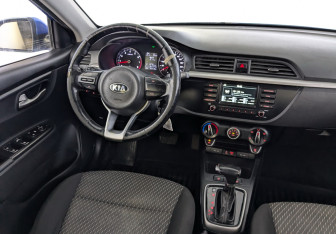 Подержанный автомобиль Kia Rio Hatchback 2019 года (28 фото)