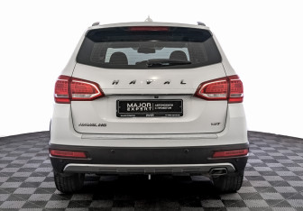 Подержанный автомобиль Haval H6 2018 года (6 фото)