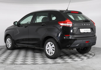 Подержанный автомобиль LADA (ВАЗ) XRAY 2021 года (7 фото)