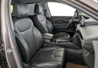 Подержанный автомобиль Hyundai Santa Fe 2018 года (27 фото)