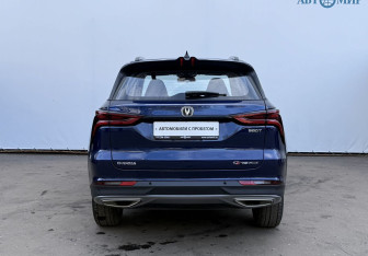 Подержанный автомобиль Changan CS75PLUS 2023 года (6 фото)