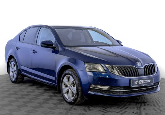 Подержанный автомобиль Skoda Octavia Liftback 2017 года (3 фото)