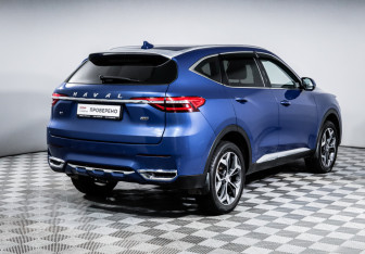 Подержанный автомобиль Haval F7 2021 года (5 фото)