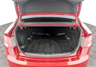 Подержанный автомобиль Kia Cerato Sedan 2010 года (10 фото)