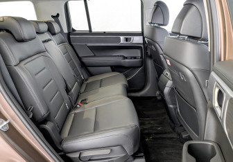 Новый Hyundai Santa Fe 2025 (12 фото)