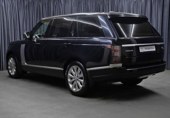 Подержанный автомобиль Land Rover Range Rover 2015 года (7 фото)