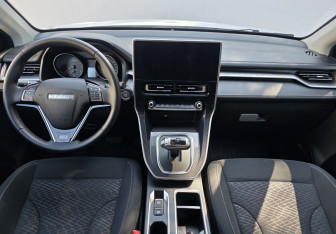 Подержанный автомобиль Haval M6 2024 года (11 фото)