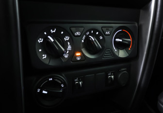 Подержанный автомобиль Toyota Fortuner 2022 года (20 фото)