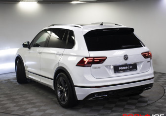 Подержанный автомобиль Volkswagen Tiguan 2018 года (26 фото)