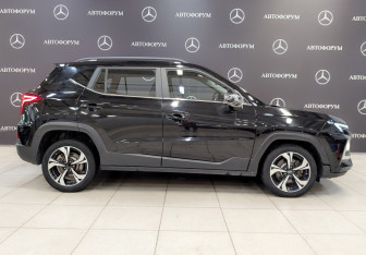 Подержанный автомобиль Москвич 3 2023 года (4 фото)