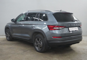 Подержанный автомобиль Skoda Kodiaq 2021 года (6 фото)