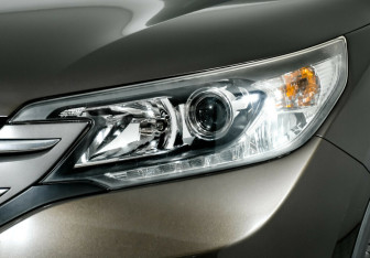 Подержанный автомобиль Honda CR-V 2013 года (5 фото)