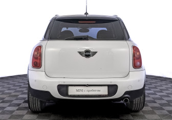 Подержанный автомобиль MINI Countryman 2012 года (6 фото)