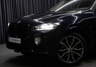 Подержанный автомобиль BMW X3 2024 года (32 фото)
