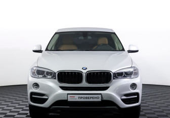 Подержанный автомобиль BMW X6 2016 года (2 фото)