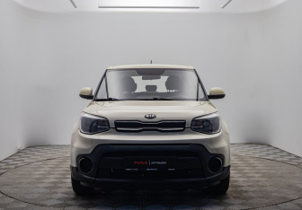 Подержанный автомобиль Kia Soul 2017 года (2 фото)
