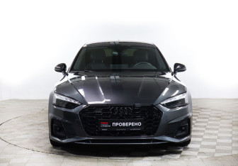 Подержанный автомобиль Audi A5 Liftback 2020 года (2 фото)