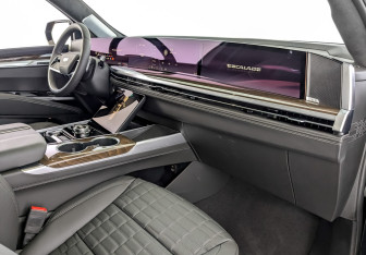 Новый Cadillac Escalade Suv 2025 (8 фото)