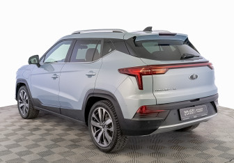 Подержанный автомобиль Москвич 3е 2023 года (7 фото)