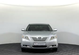 Подержанный автомобиль Toyota Camry Sedan 2007 года (2 фото)