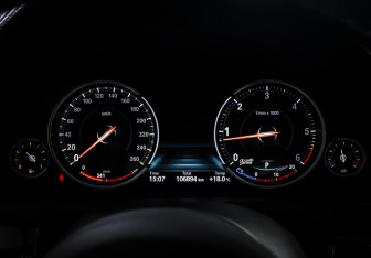 Подержанный автомобиль BMW X6 2019 года (15 фото)