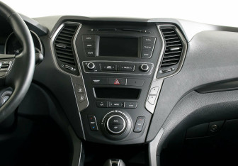 Подержанный автомобиль Hyundai Santa Fe 2018 года (14 фото)