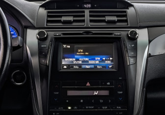 Подержанный автомобиль Toyota Camry Sedan 2016 года (17 фото)